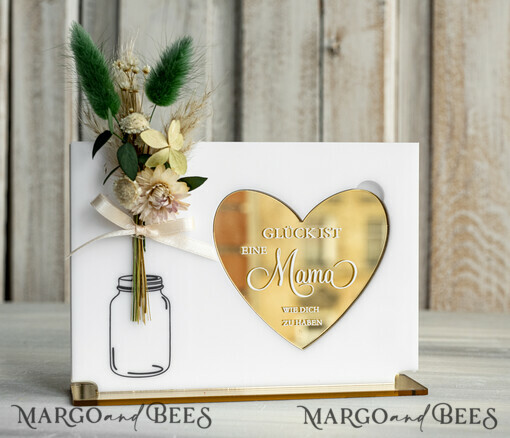 Geschenke zum Muttertag Grußkarten für Mama Diese stilvolle Statuette aus transparentem Acryl ist ein besonderes und bleibendes Geschenk für Mama zum Muttertag.