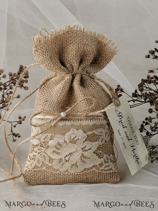 HOCHZEITSGESCHENKE Rustikale Jutesäckchen als Geschenke Hochzeitsgeschenke Ideen, Rustikale Jute-Geschenktüten 06/btt/bg