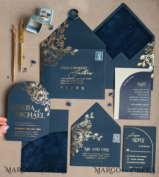 WEDDING INVITATIONS gold / rose gold / silver / glitter Elegant Arch Wedding Invitations Navy Blue, Velvet Pocket Dark blue Gold Modern Wedding, Wedding Invitation Suite, Arch Velvet Pocket Invitation set 04/velGPx/z