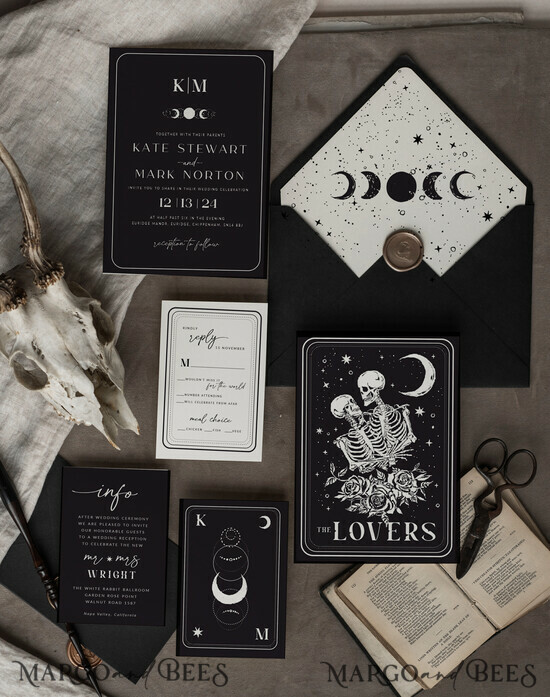 WEDDING INVITATIONS Modern Invites Floral Cards Halloween Wedding Invitations Suite, Black Invitations, Tarot Cards Invites, Gothic Wedding Invitation Cards, The Lovers Skeleton Wedding Set black 2/black/zHalwn