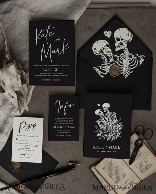 WEDDING INVITATIONS Modern Invites Floral Cards Halloween Wedding Invitations Suite, Black Invitations, Tarot Cards Invites, Gothic Wedding Invitation Cards, The Lovers Skeleton Wedding Set black 3/black/zHalwn