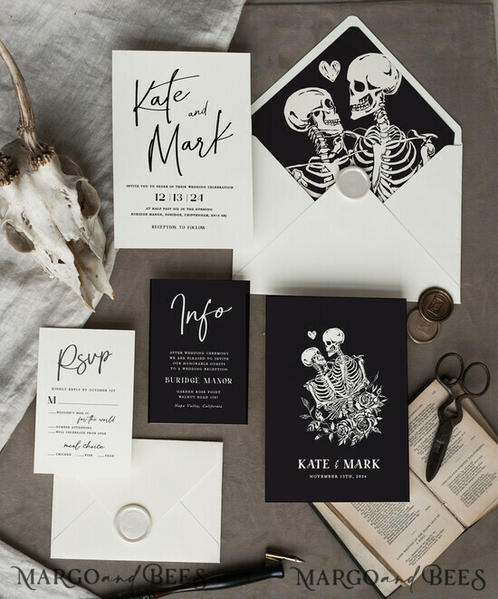 WEDDING INVITATIONS Modern Invites Floral Cards Halloween Wedding Invitations Suite, Black Invitations, Tarot Cards Invites, Gothic Wedding Invitation Cards, The Lovers Skeleton Wedding Set black 5/black/zHalwn