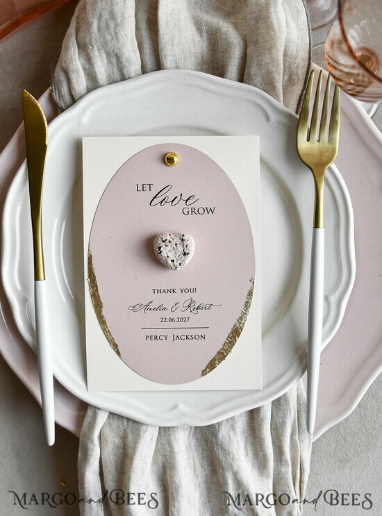 MENU & PROGRAMS romantic 3-in-1 Wedding Menu, Place Card and Plantable Favor Gift | Personalized Let Love Grow Wedding Favor 04/3in1/m