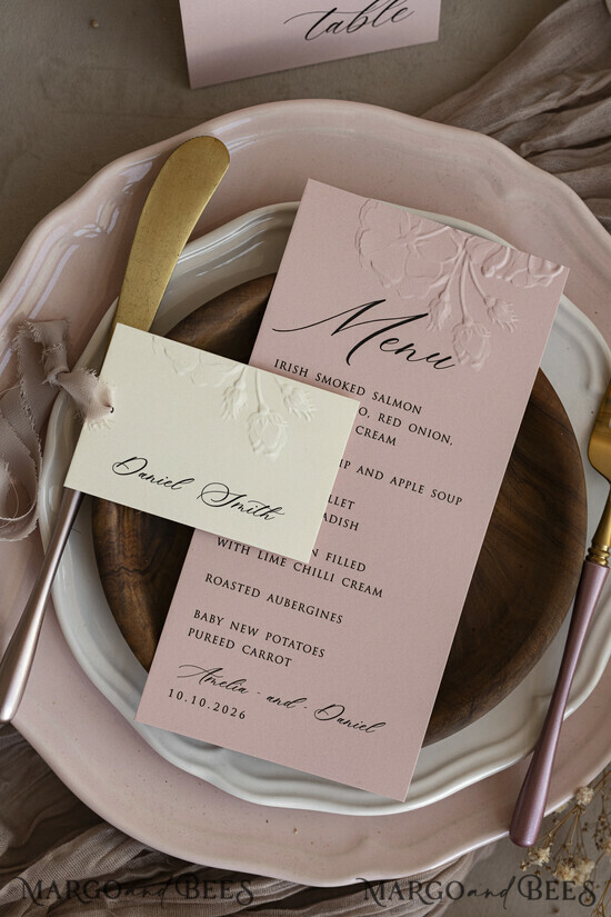 MENU & PROGRAMS romantic Elegant wedding menu card – a stylish way to display your wedding dishes and beautifully complement your table décor and place settings. 02/emB/m