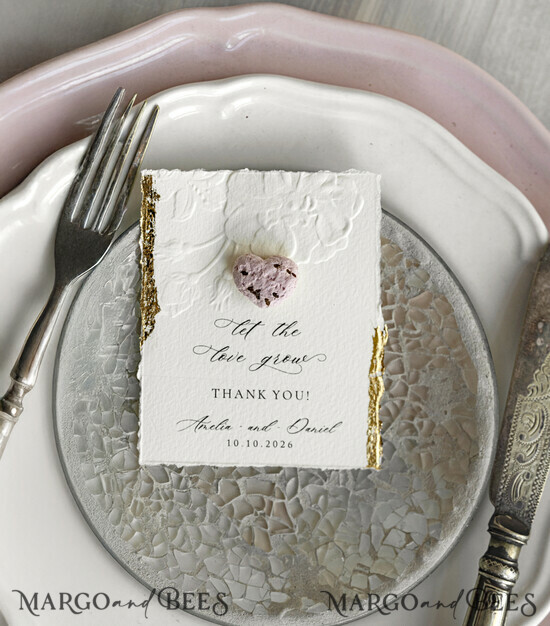 WEDDING FAVORS  Seeds of Love Wedding Favor gifts in bulk Personalized Seed Card With Plantable Seed Paper. Wildflower Seed Paper. Thank you gifts for guests 01/rser/SeedFG