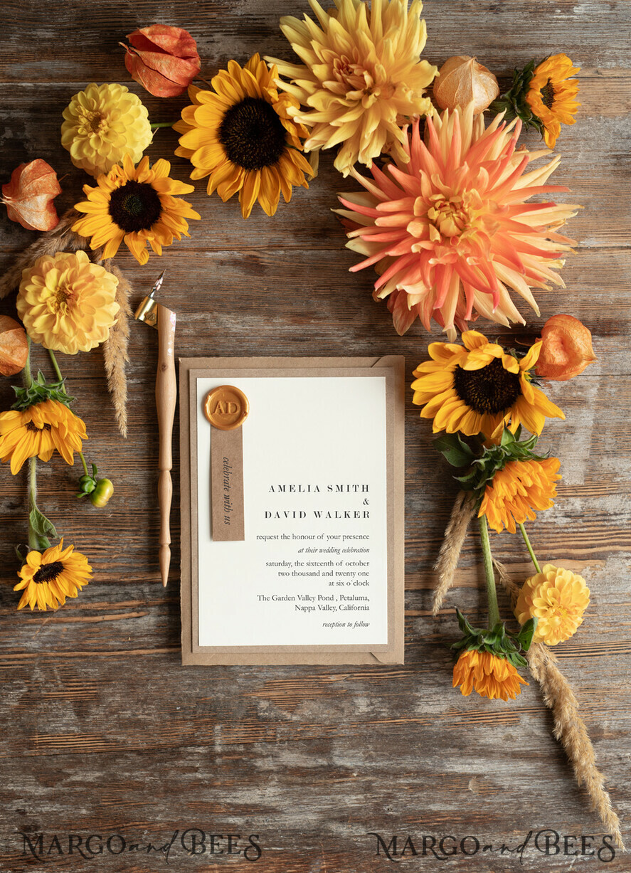 WEDDING INVITATIONS rustic / country / shabby chick Wedding invitations custom eco kraft stationery, wedding invitations with wax seal and hand made envelope, Rustic invitations 