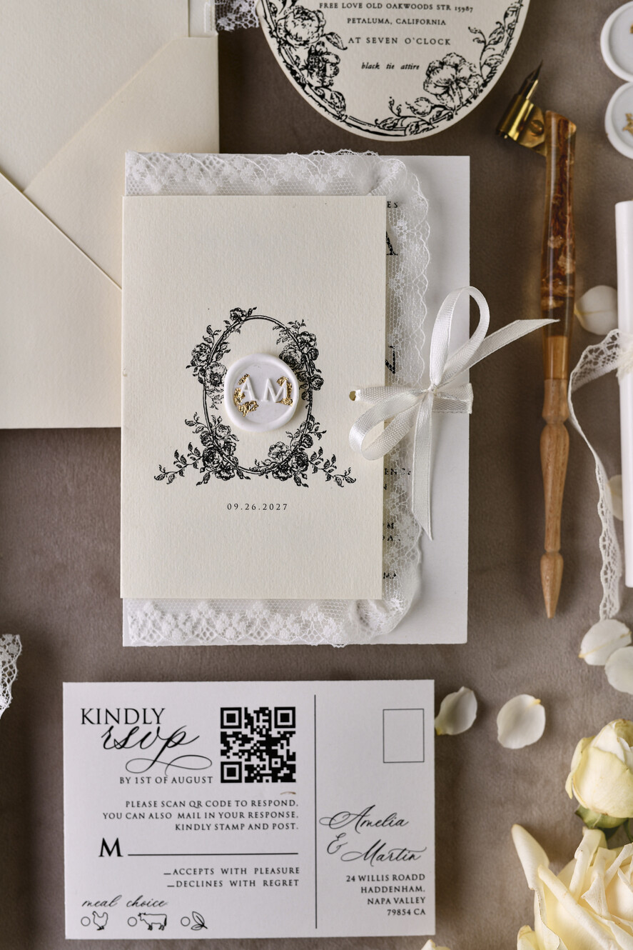 HOCHZEITS EINLADUNGEN vintage Spitze / rustikale Spitze Personalisierte Goldene Hochzeitseinladungen Vintage Spitze Einladungen Elfenbein