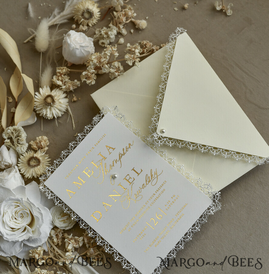HOCHZEITS EINLADUNGEN vintage Spitze / rustikale Spitze Personalisierte Einladungen zur Goldenen Hochzeit Vintage Spitze Einladungen Elfenbein