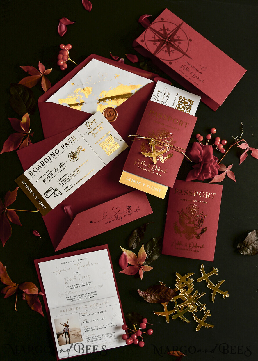 HOCHZEITS EINLADUNGEN Pass zur Liebe / Strandhochzeits-Einladungen Gold-beige Hochzeitsinvitation im Passdesign, goldene Hochzeitskarten im Boarding-Pass-Stil, maßgeschneiderte Reisepass-Hochzeitskarten für das Ausland, Hochzeitskarten für das Reiseziel Griechenland, Hochzeitsstationery mit Reisekarte, Weltkarte.