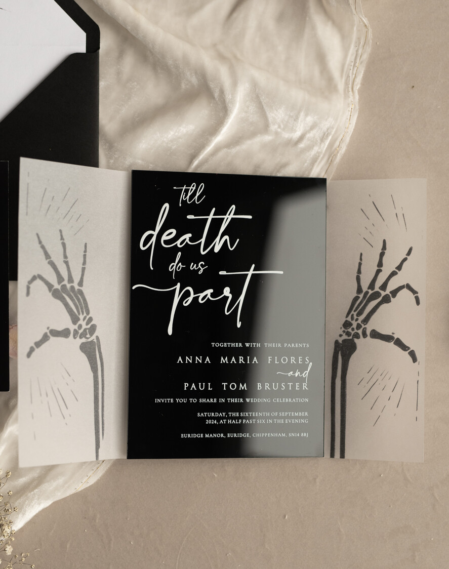 HOCHZEITS EINLADUNGEN Elegante Einladungen Klassische Karten Schwarzes Halloween-Hochzeitseinladungsset, glänzende schwarze Acryl-Einladungen, Goth-Hochzeitspapeterie, Skelettliebespaare schwarze Plexi-Hochzeitseinladungen Set