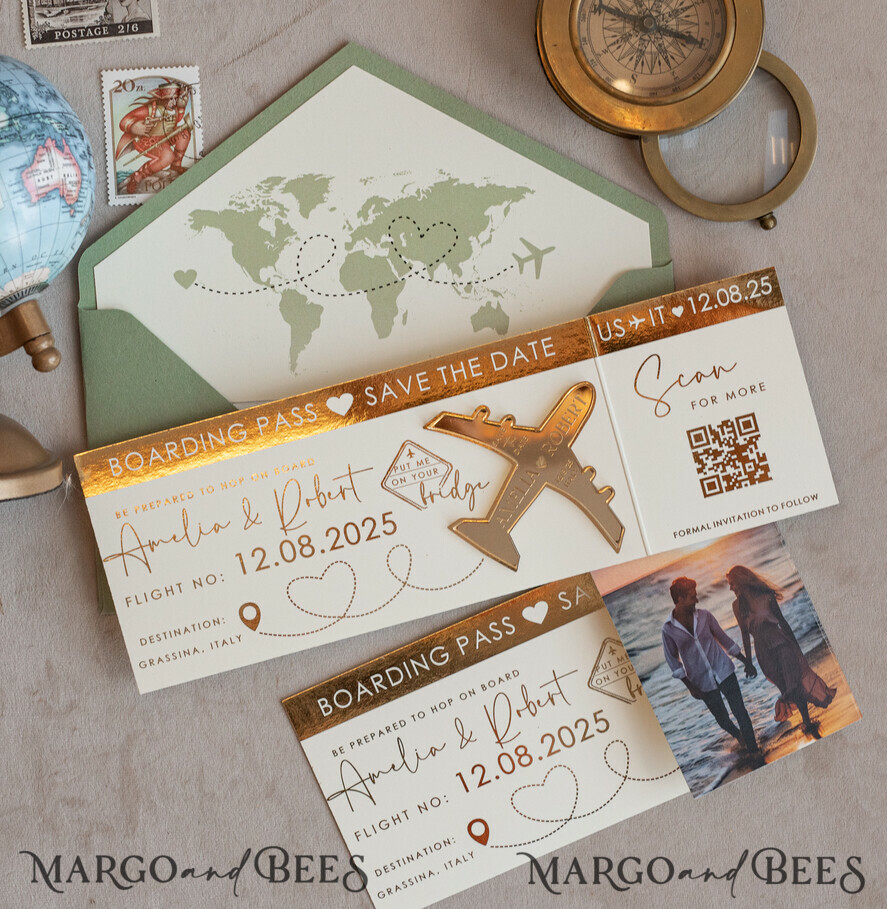 DATEN MERKEN Strand-Reise-Magnete Salbeigrüne goldene Flugzeugmagnete Save The Date Karten Boardingpass Reise Flugzeug Save the Dates Zielhochzeitsmagneten