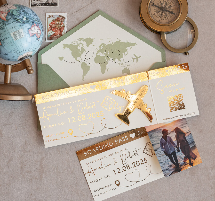 DATEN MERKEN Strand-Reise-Magnete Salbeigrüne goldene Flugzeugmagnete Save The Date Karten Boardingpass Reise Flugzeug Save the Dates Zielhochzeitsmagneten