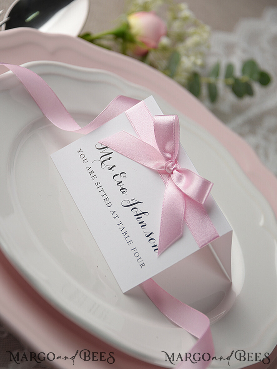 PLACE CARDS / TABLE CARDS rustic and lace Romantic White Minimalist Wedding Table Place Cards with Pink Ribbon, Modern Elegant Botanical Place Card, Glamour Table Cards, Gorgeous Floral Wedding Name Tag