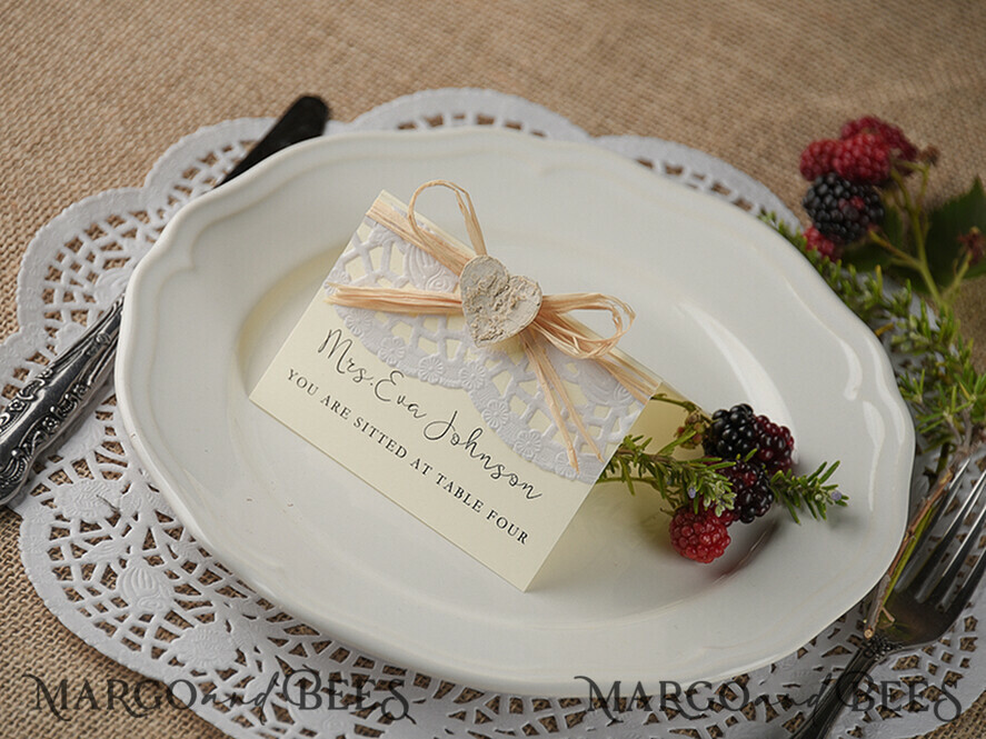 PLACE CARDS / TABLE CARDS rustic and lace Romantic Ecru Lace Wedding Place Cards, Blush Pink Name Tags with Raffia Twine and Wooden Heart, Elegant Wedding Stationery, Rustic Escort Cards, Editable Text