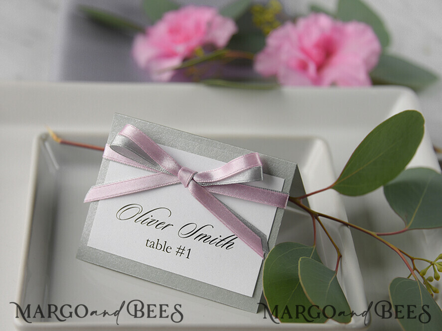 PLACE CARDS / TABLE CARDS rustic and lace Romantic Grey Wedding Place Cards, Grey Name Tags with Grey and Pink Ribbon Bow, Elegant Wedding Stationery, Rustic Escort Cards, Editable Text, Shabby Chic 