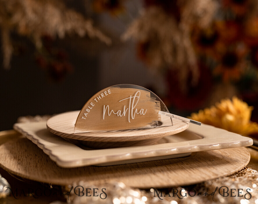 PLACE CARDS / TABLE CARDS Acrylic Gold Clear / Wood 3D Modern Arch Gold Acrylic Place Card with Stand, Arch Clear Name Card, Premium Luxury Seating Cards, Painted Gold Escort Cards with White Wording, Editable Text