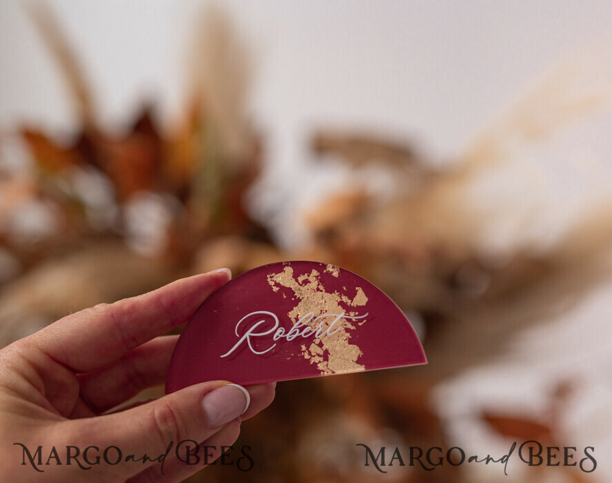 PLACE CARDS / TABLE CARDS Acrylic Gold Clear / Wood 3D Acrylic Arch Burgundy Flat Place Card, Clear Acrylic and Gold Flat Place Card, Maroon Gold Plexi Flat Place Card, Marsala Luxury Wedding Table Decor, White Text