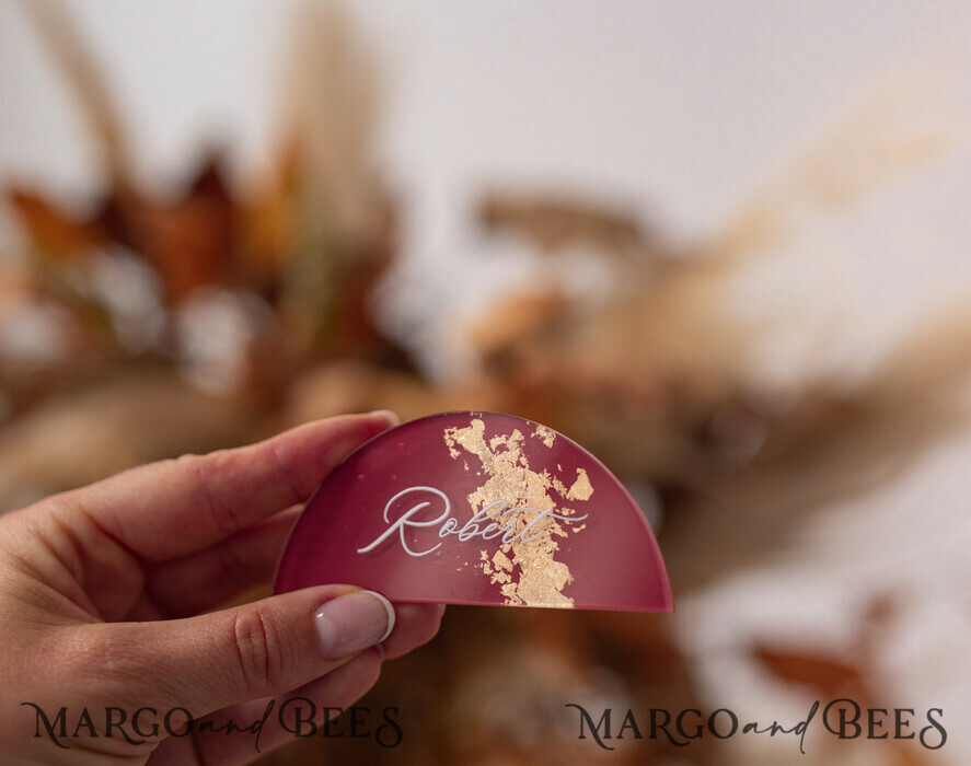 PLACE CARDS / TABLE CARDS Acrylic Gold Clear / Wood 3D Acrylic Arch Burgundy Flat Place Card, Clear Acrylic and Gold Flat Place Card, Maroon Gold Plexi Flat Place Card, Marsala Luxury Wedding Table Decor, White Text