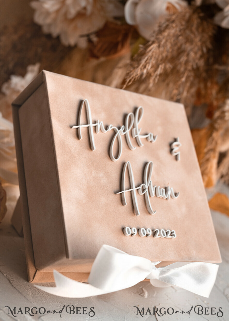 RINGTRÄGERBOXEN & KISSEN Samtkästchen für den Trauungszeremonie Beige Weiße Samt Hochzeit Ring Box für Zeremonie, Nude Ring Box für Hochzeitszeremonie 3 Ringe samt, Boho Glam Hochzeit Ring Boxen für ihn und sie, Luxus Samt Ring Box doppelt benutzerdefinierte Farben.