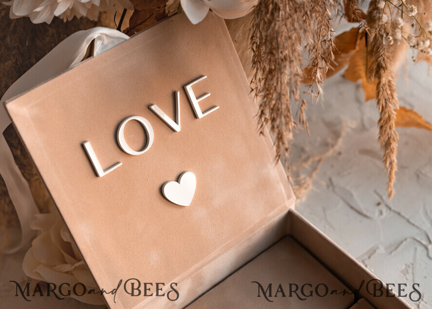 RINGTRÄGERBOXEN & KISSEN Samtkästchen für den Trauungszeremonie Beige Weiße Samt Hochzeit Ring Box für Zeremonie, Nude Ring Box für Hochzeitszeremonie 3 Ringe samt, Boho Glam Hochzeit Ring Boxen für ihn und sie, Luxus Samt Ring Box doppelt benutzerdefinierte Farben.