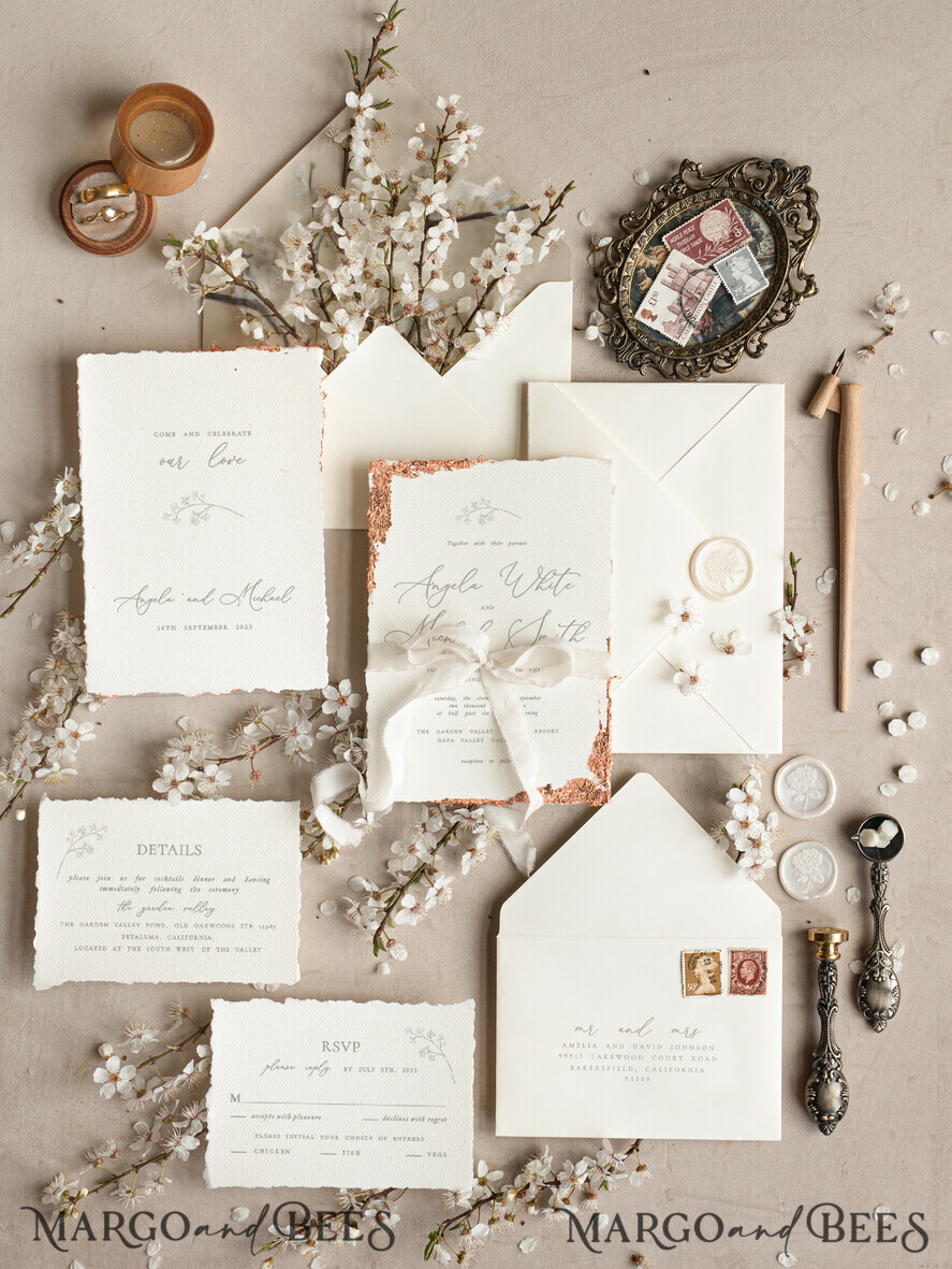 HOCHZEITS EINLADUNGEN Moderne Einladungen Florale Karten Personalisierte Hochzeitskarte mit Satinband, Elegante Hochzeitseinladungen, Fine Art Hochzeitskarten-Set, Hochzeitskarten aus goldenem, gezacktem Papier.