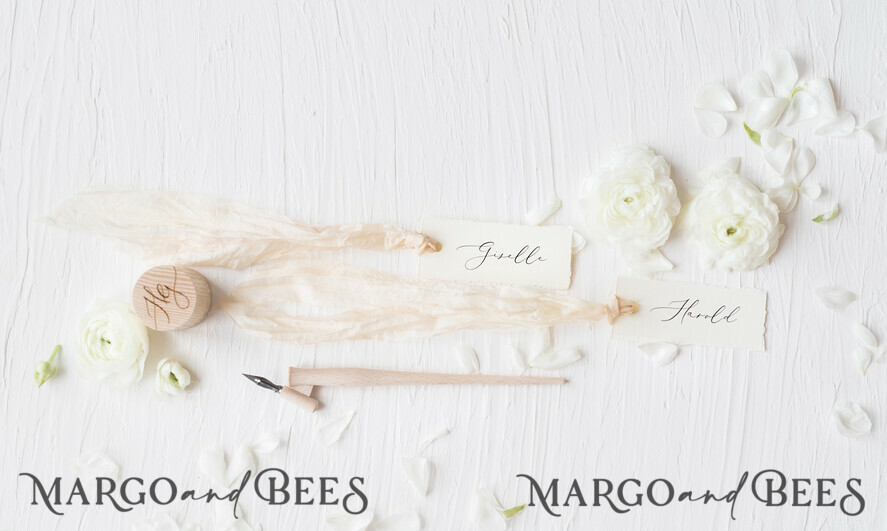 PLACE CARDS / TABLE CARDS Romantic Boho/ Botanical/ Floral Romantic Deckle-Edge Ivory Wedding Place Cards with Silk Ribbon, Elegant Wedding Table Place Cards, Minimalistic Name Tags for Your Wedding Tables, Simple Cards