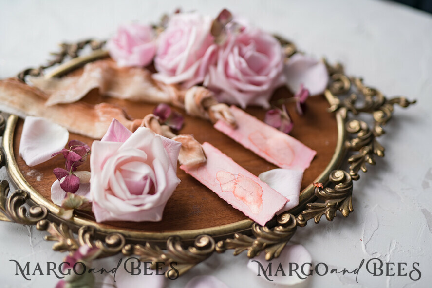PLACE CARDS / TABLE CARDS Romantic Boho/ Botanical/ Floral Classy Pink Watercolor Wedding Place Cards with Ribbon, Custom Wording Table Place cards, Modern Gorgeous Name Tags, Unique Pink Wedding Stationery Place Cards