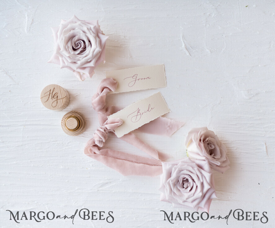PLACE CARDS / TABLE CARDS Romantic Boho/ Botanical/ Floral Romantic Ivory Wedding Place Cards with Blush Pink Velvet Ribbon, Elegant Cards with Blush Pink Custom Wording, Minimalistic Name Tags, Decle-Edged Wedding Tags