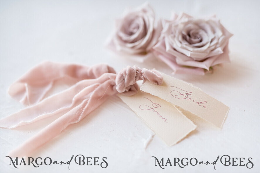 PLACE CARDS / TABLE CARDS Romantic Boho/ Botanical/ Floral Romantic Ivory Wedding Place Cards with Blush Pink Velvet Ribbon, Elegant Cards with Blush Pink Custom Wording, Minimalistic Name Tags, Decle-Edged Wedding Tags