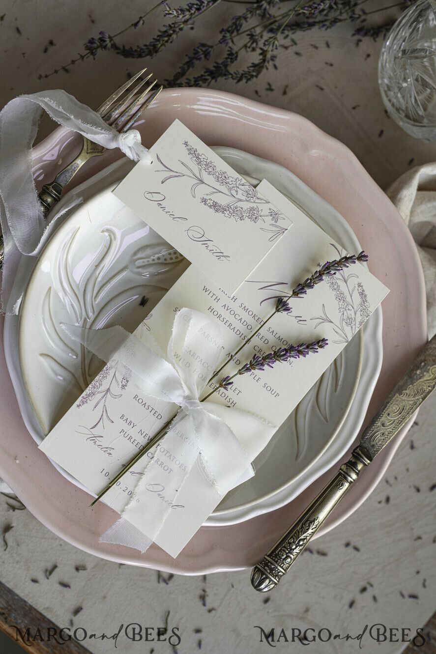 MENÜ & PROGRAMME  
 romantisch Lavendel Blüten Hochzeitsmenü, Luxus Ecru Abendmenü, Chiffonband Hochzeitsmenü, Elegante Empfangsmenükarten