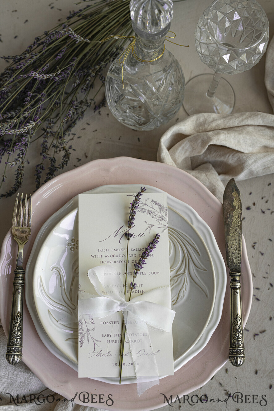 MENÜ & PROGRAMME  
 romantisch Lavendel Blüten Hochzeitsmenü, Luxus Ecru Abendmenü, Chiffonband Hochzeitsmenü, Elegante Empfangsmenükarten