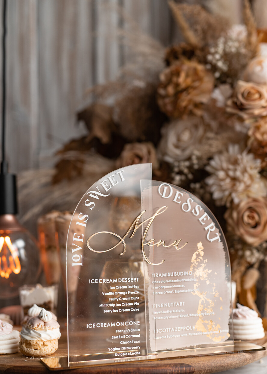 TABLE DECOR SIGNS Acrylic table decor Numbers Acrylic Arch Beige Ombre Dessert menu, Clear Acrylic gold Taupe Candy Bar Sign, Nude Gold Plexi Table Arch Menu, Luxury Beige Ombre Wedding Table Decor, Wedding Signage Golden mirror Dessert Menu