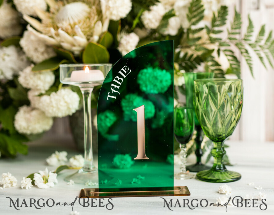 TABLE DECOR SIGNS Acrylic table decor Numbers Acrylic Half Arch Green Table Numbers, Green Acrylic and gold table numbers, Emerald Green Gold Plexi Table Numbers,  Luxury Wedding Table Decor, Wedding Sign