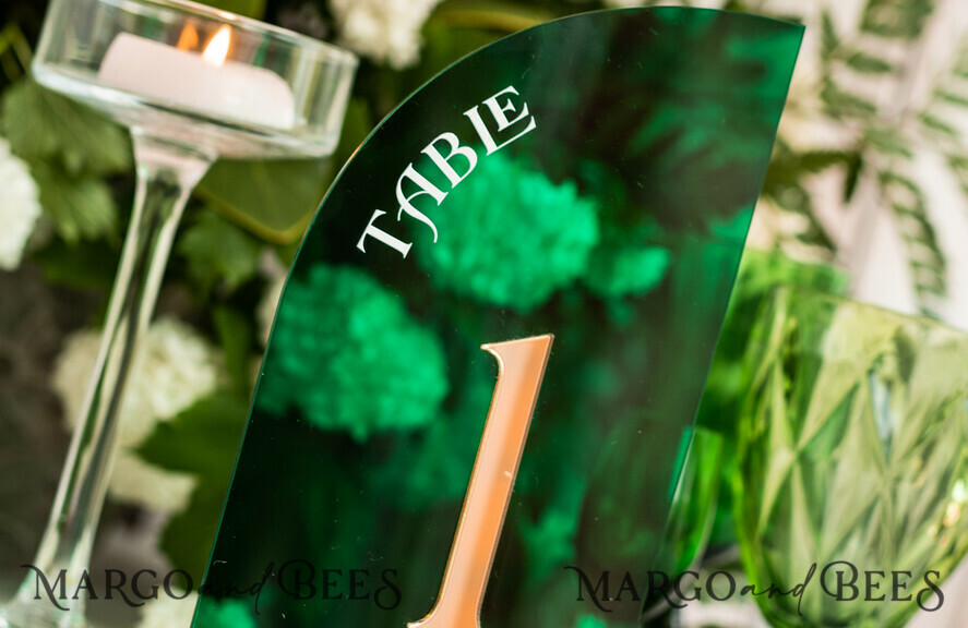 TABLE DECOR SIGNS Acrylic table decor Numbers Acrylic Half Arch Green Table Numbers, Green Acrylic and gold table numbers, Emerald Green Gold Plexi Table Numbers,  Luxury Wedding Table Decor, Wedding Sign