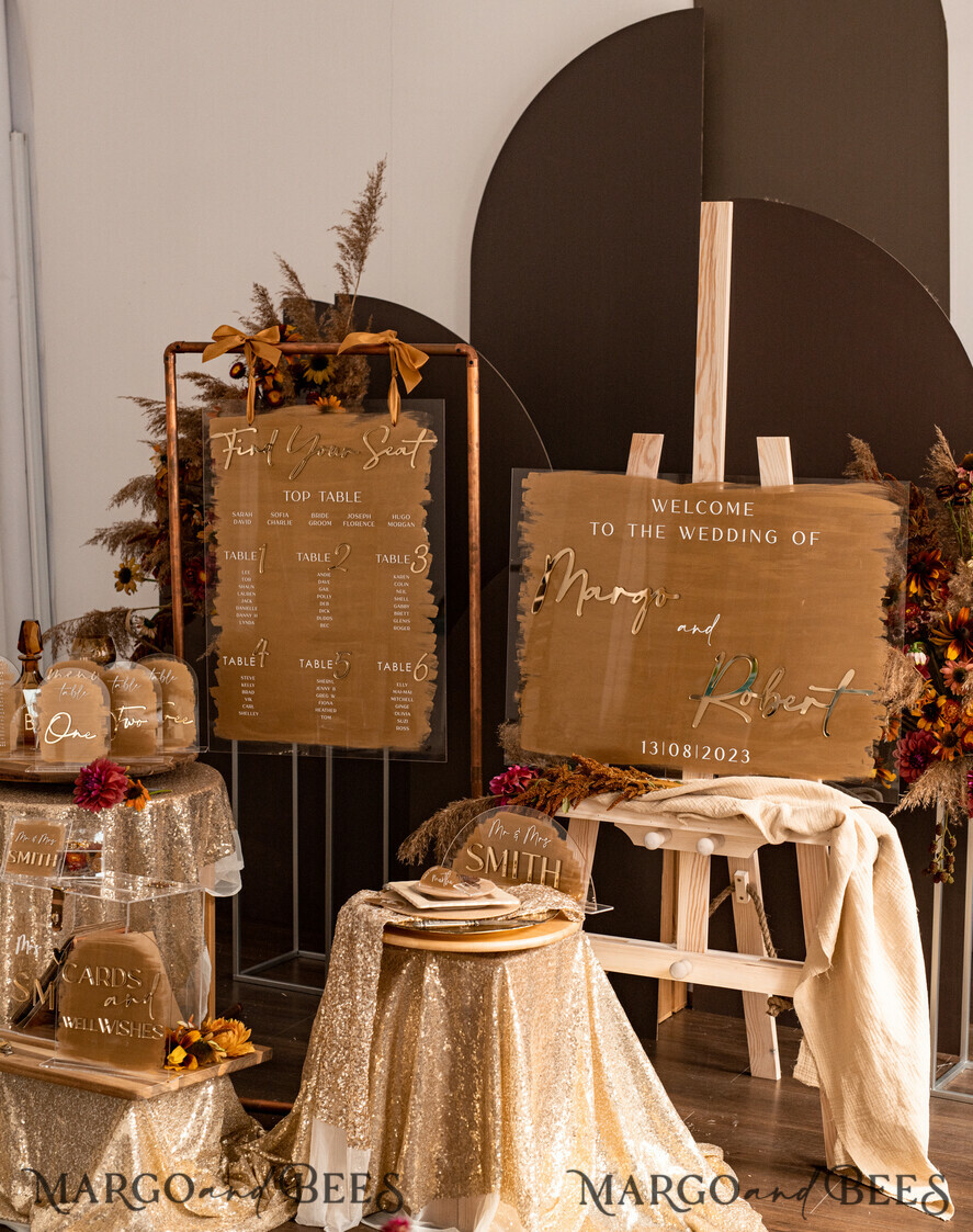 TABLE DECOR SIGNS Acrylic table decor Numbers Acrylic Arch Bar Menu, Clear Acrylic and gold Sign, Gold Plexi table signs, Luxury Wedding Table Decor, Wedding Signage Golden mirror cards sign, Editable text