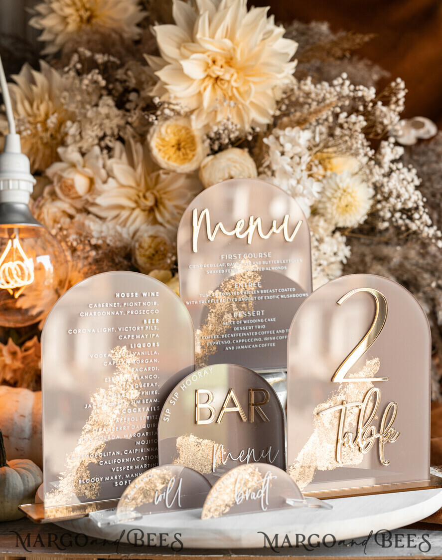 TISCHDEKORATIONSCHILDER   Acryl Tischdekoration Zahlen Acrylbogen Cappuccino Tischmenü, klare Acryl- und Goldschilder, Nude-Gold Plexi Tischnummern, tanfarbene Luxus-Hochzeitstischdekoration, erdige Hochzeitsbeschilderung goldene Spiegel Tischnummern