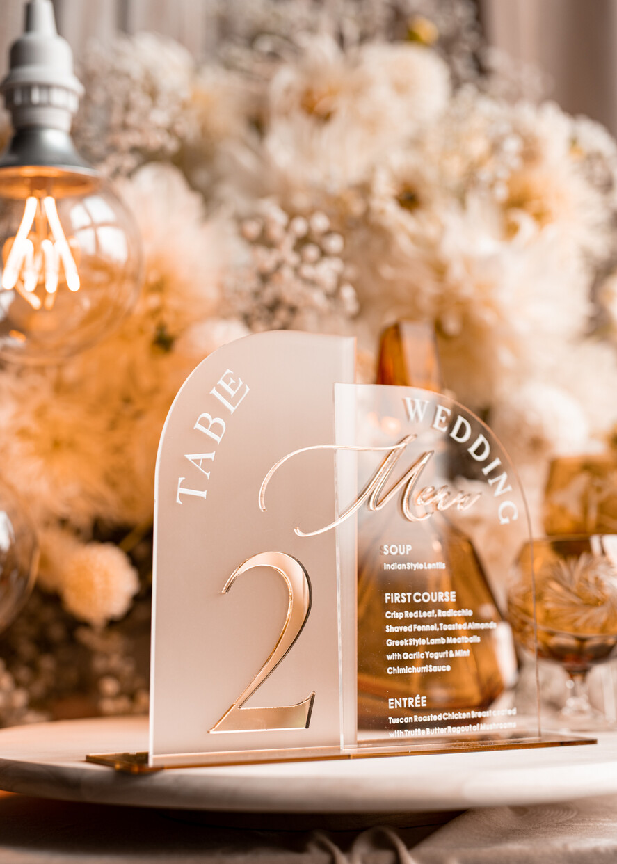 TABLE DECOR SIGNS Acrylic table decor Numbers Acrylic Arch Table Number and menu Combo, Clear and Frozen Acrylic gold Sign, Gold Plexi Table Number and Menu Combo Luxury Wedding Table Decor, Wedding Signage