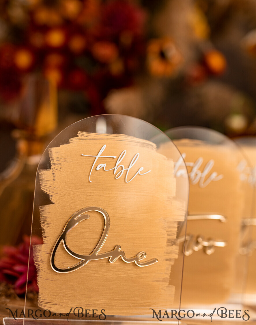 TABLE DECOR SIGNS Acrylic table decor Numbers Acrylic Arch Table Numbers, Clear Acrylic And Gold Sign, Gold Plexi Table Numbers, Luxury Wedding Table Decor, Wedding Signage Golden Mirror Table Numbers  