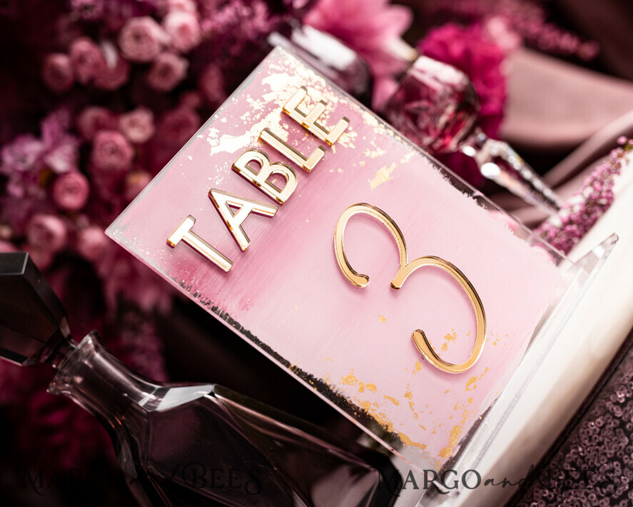 TABLE DECOR SIGNS Acrylic table decor Numbers Pale Pink Ombre Mauve Acrylic Table Numbers, Dusty Rose Acrylic & gold Sign, Gold Plum Plexi Table Numbers, Luxury Purple Wedding Table Decor, Wedding Signage Golden mirror table numbers