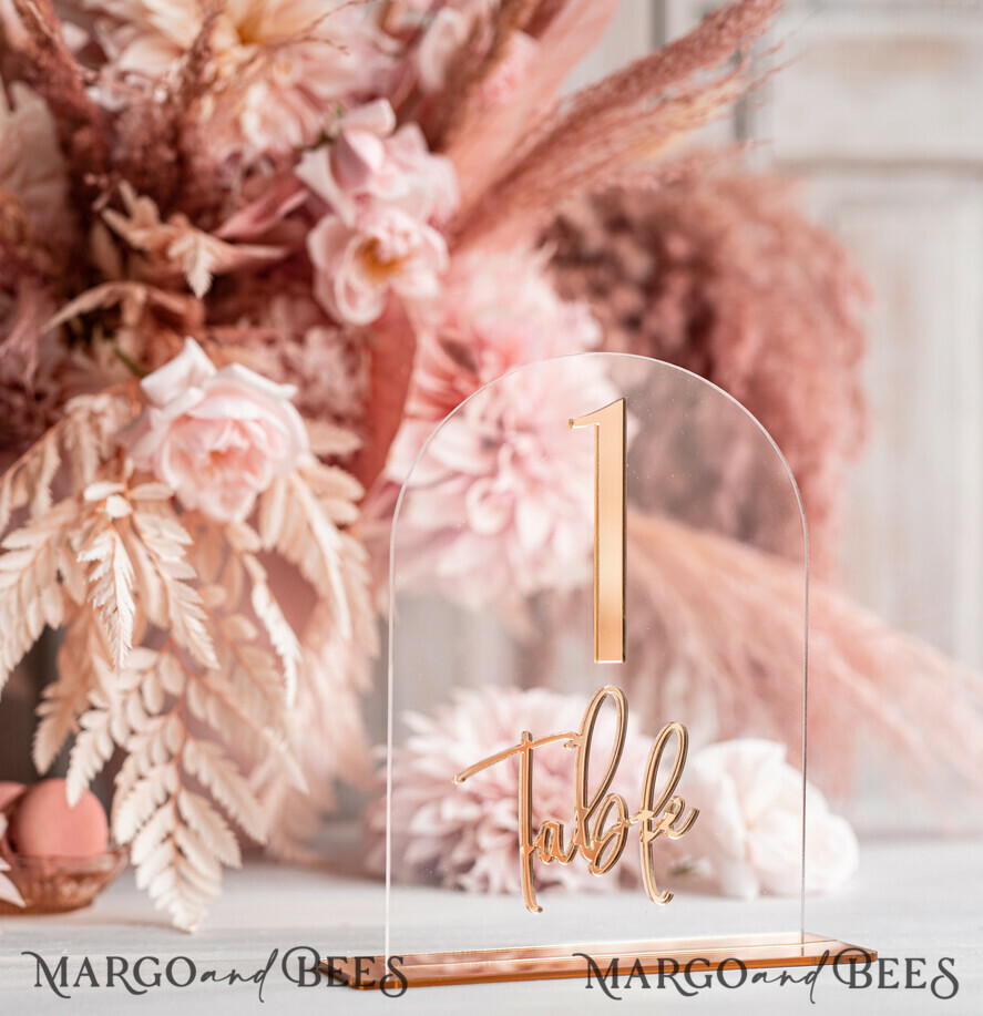 TABLE DECOR SIGNS Acrylic table decor Numbers Acrylic Arch Table Numbers, Clear Acrylic And Gold Sign, Gold Plexi Table Numbers, Luxury Wedding Table Decor, Wedding Signage Golden Mirror Table Numbers