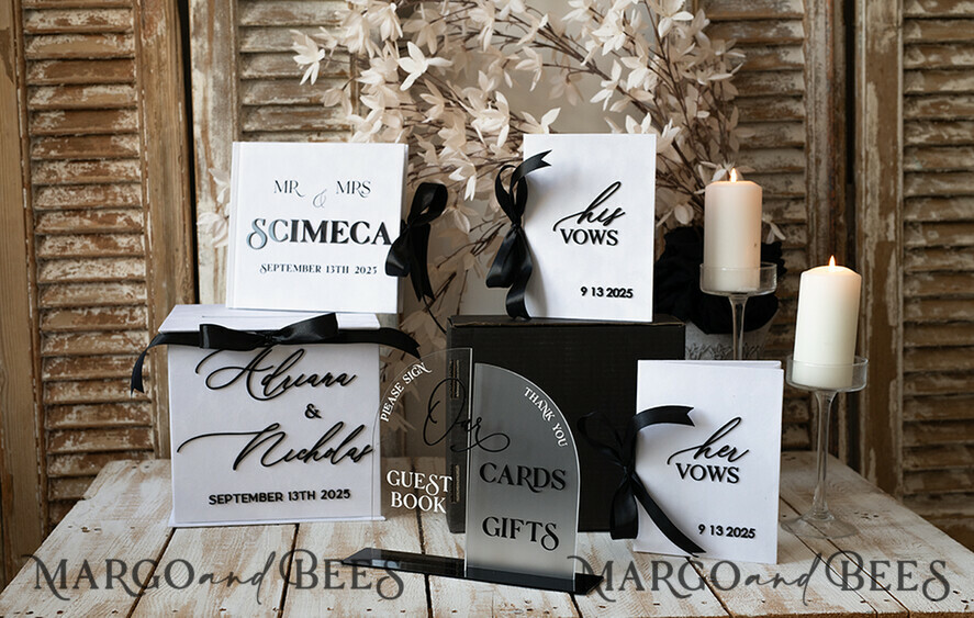 HOCHZEITSVERSPRECHEN  
 Acrylklar Gold Elegante klassische Braut- und Bräutigam-Eheversprechen-Bücher, Schwarz-weiße Hochzeitsversprechen-Bücher im Set von zwei, Samt personalisierte Eheversprechen-Heftchen, Goldener Spiegel für seine und ihre Eheversprechen-Bücher, Acryl seine und ihre goldene individuelle Hochzeitsversprechen-Hüllen, Brautparty-Geschenk.
