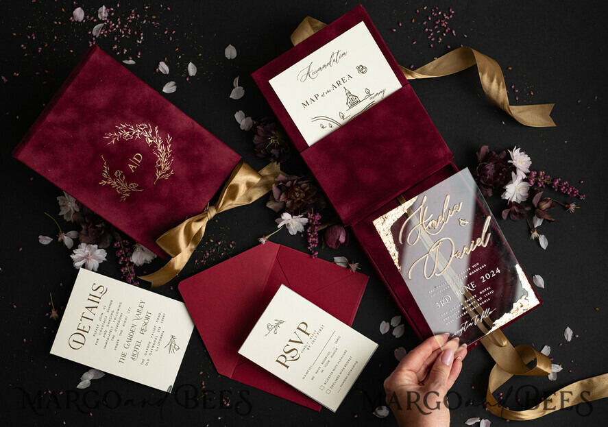 HOCHZEITS EINLADUNGEN Einladungen für VIP/ Boxeinladungen für Eltern Blush Pink Boxed Hochzeitseinladungset, 3D Gold Plexi Hochzeitseinladung Suite Luxusbox, elegante Boho Samt-Hochzeitskarten, maßgeschneiderte goldene Einladungen