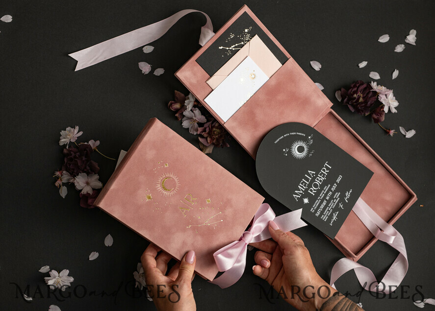 HOCHZEITS EINLADUNGEN Einladungen für VIP/ Boxeinladungen für Eltern Arch Acryl Hochzeitskarten in Samtbox, Schwarze Plexi Glamour Hochzeitskarten Suite Luxusbox, Mond Sterne Elegante Samthochzeitskarten