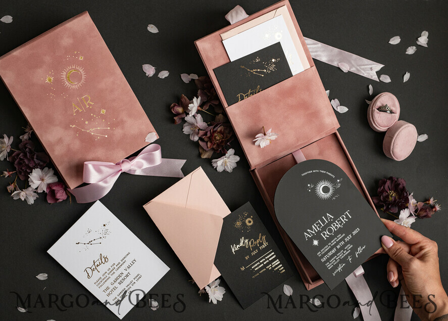 HOCHZEITS EINLADUNGEN Einladungen für VIP/ Boxeinladungen für Eltern Arch Acryl Hochzeitskarten in Samtbox, Schwarze Plexi Glamour Hochzeitskarten Suite Luxusbox, Mond Sterne Elegante Samthochzeitskarten