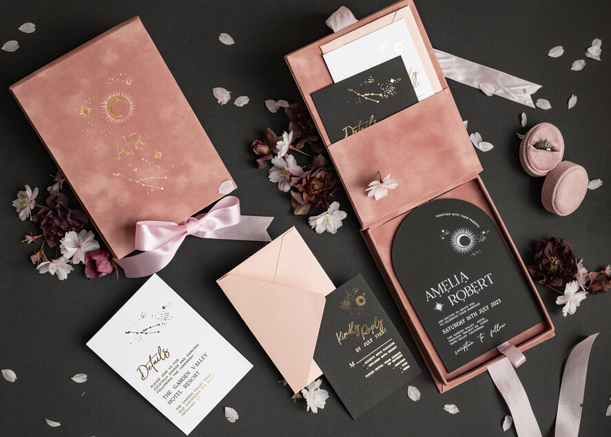 HOCHZEITS EINLADUNGEN Einladungen für VIP/ Boxeinladungen für Eltern Arch Acryl Hochzeitskarten in Samtbox, Schwarze Plexi Glamour Hochzeitskarten Suite Luxusbox, Mond Sterne Elegante Samthochzeitskarten