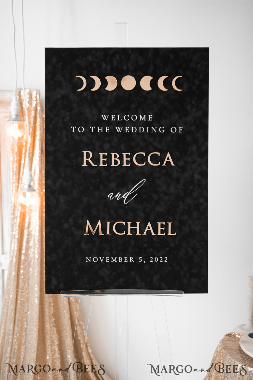 TABLE PLANS AND WEDDING WELCOME SIGNS plexi gold / velvet Luxury Velvet black Wedding Welcome Sign, Golden Wedding Decor, Personalised Wedding Sign, Wedding Gift, Welcome Wedding Board 
