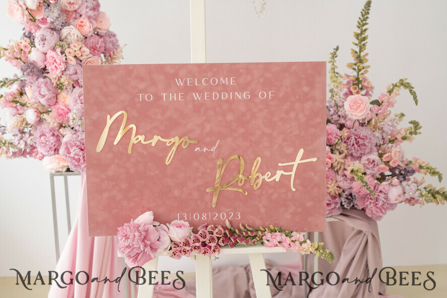 TABLE PLANS AND WEDDING WELCOME SIGNS plexi gold / velvet Luxury Velvet blush pink Wedding Welcome Sign, Golden Wedding Decor, Personalised Wedding Sign, Wedding Gift, Welcome Wedding Board BpPXSet