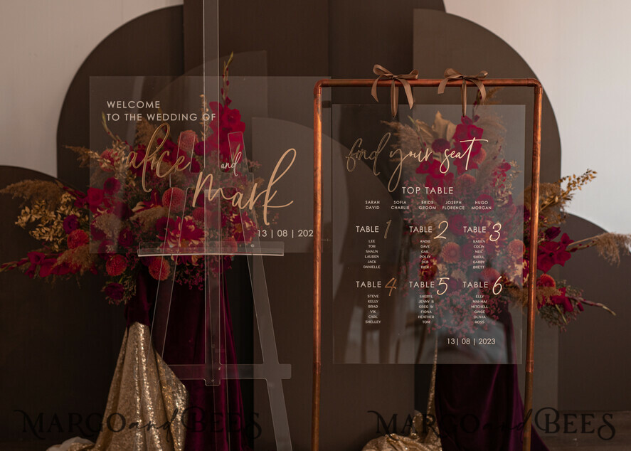 TABLE PLANS AND WEDDING WELCOME SIGNS plexi gold / velvet beige velvet and Gold Modern velvet Seating Chart, 3d Elegant Find Your Seat - Seating Plan , Luxury Wedding Table Plan, Wedding Decoration with golden letters - Golden Reception Signage - Custom Ceremony Sign