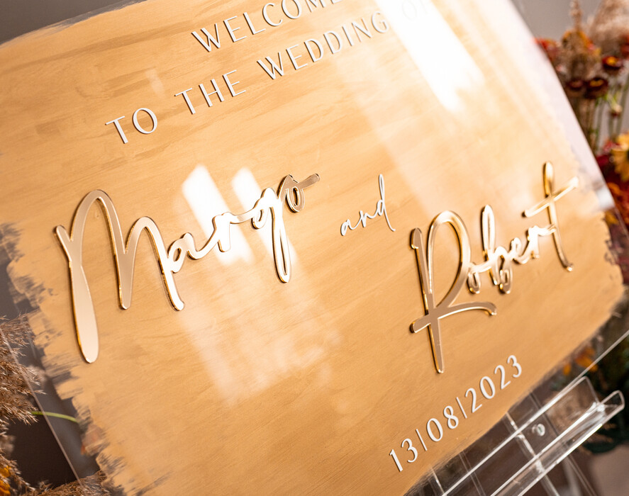 TABLE PLANS AND WEDDING WELCOME SIGNS plexi gold / velvet Luxury Clear and Gold Wedding Welcome Sign, Golden Wedding Decor, Personalised Wedding Sign, Wedding Board, Welcome Wedding Board 