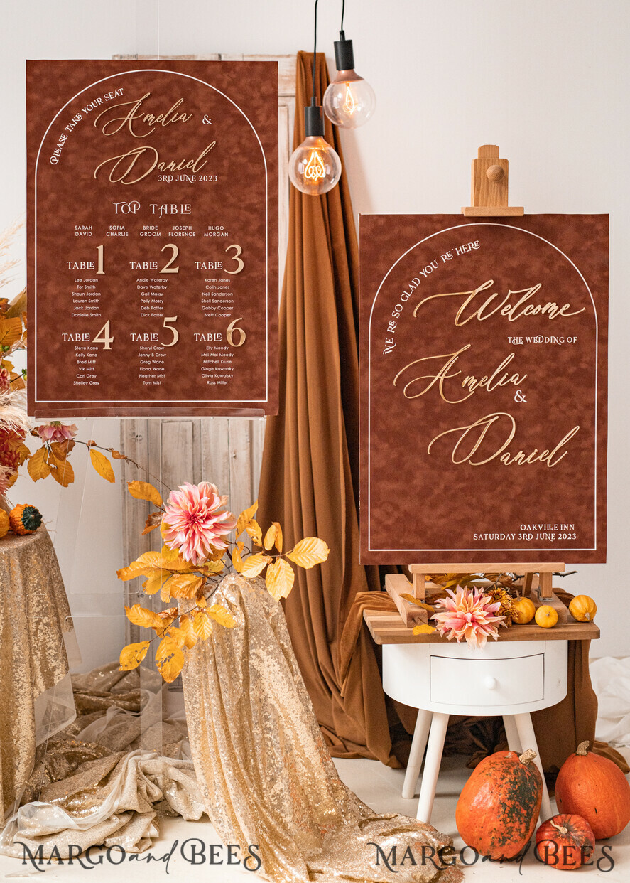 TABLE PLANS AND WEDDING WELCOME SIGNS plexi gold / velvet Fall Wedding Table Plan, terracotta velvet and Gold Modern Seating Chart, 3d Elegant Find Your Seat - Seating Plan , Luxury Wedding Table Plan, Wedding Decoration with golden letters - Golden Reception Signage - Custom Ceremony Sign